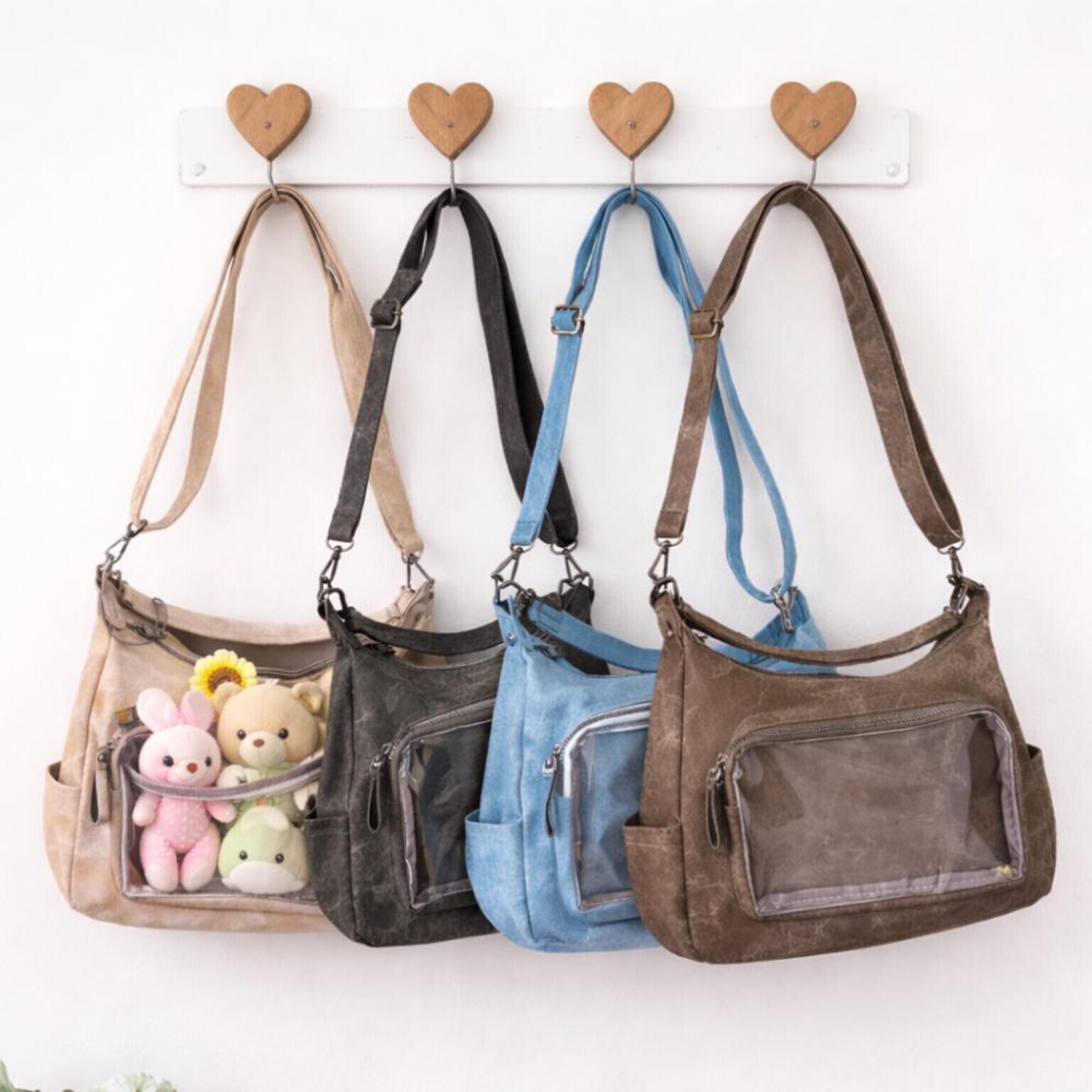 Large Black Kawaii Ita Messenger Bag with Clear Window for Plushies and Pins Large Black Kawaii Ita Messenger Bag with Clear Window for Plushies and Pins