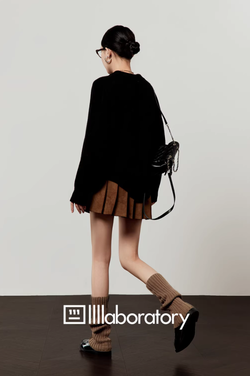 Leopard Embroidery Loose Knit