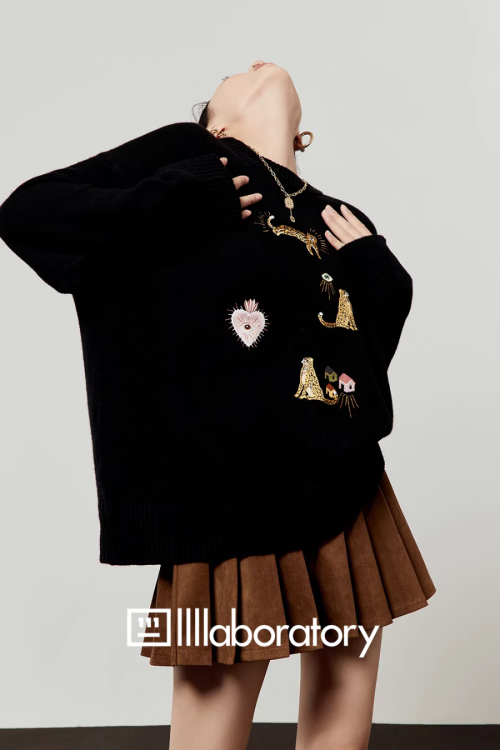 Leopard Embroidery Loose Knit