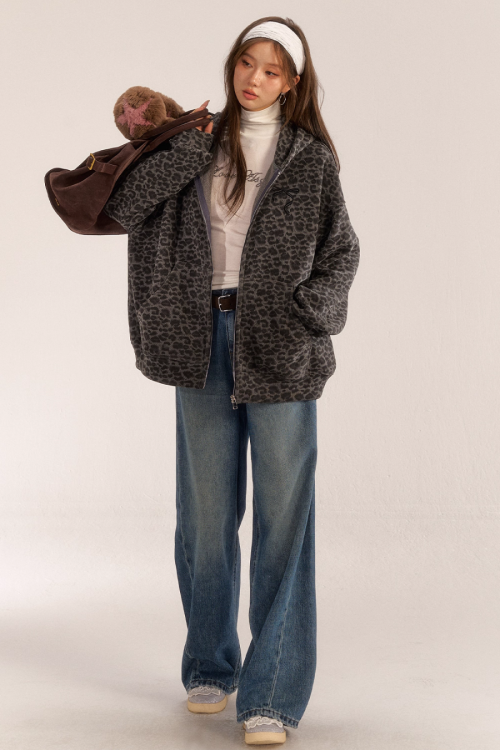 Leopard Print Knit Cardigan