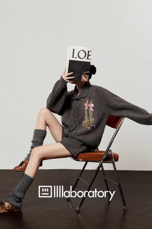 Leopard Print Knit Cardigan / Shorts