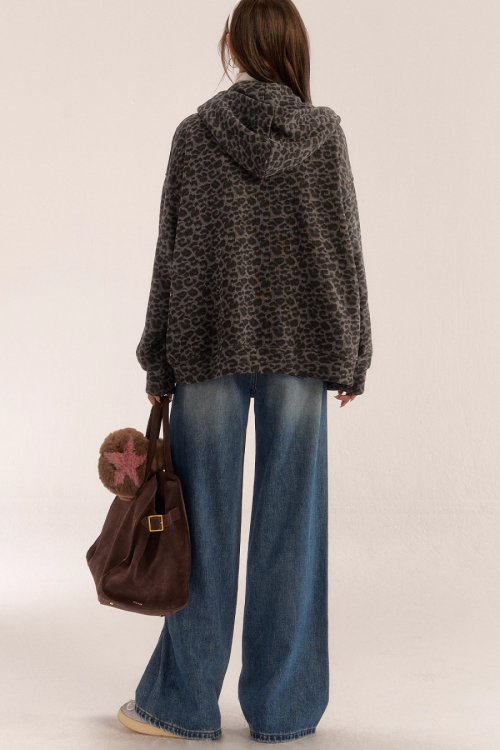 Leopard Print Knit Cardigan