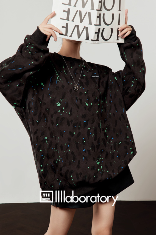 Leopard Round Neck Top / Leather Skirt