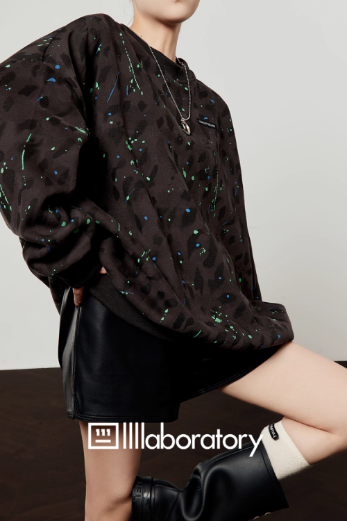 Leopard Round Neck Top / Leather Skirt