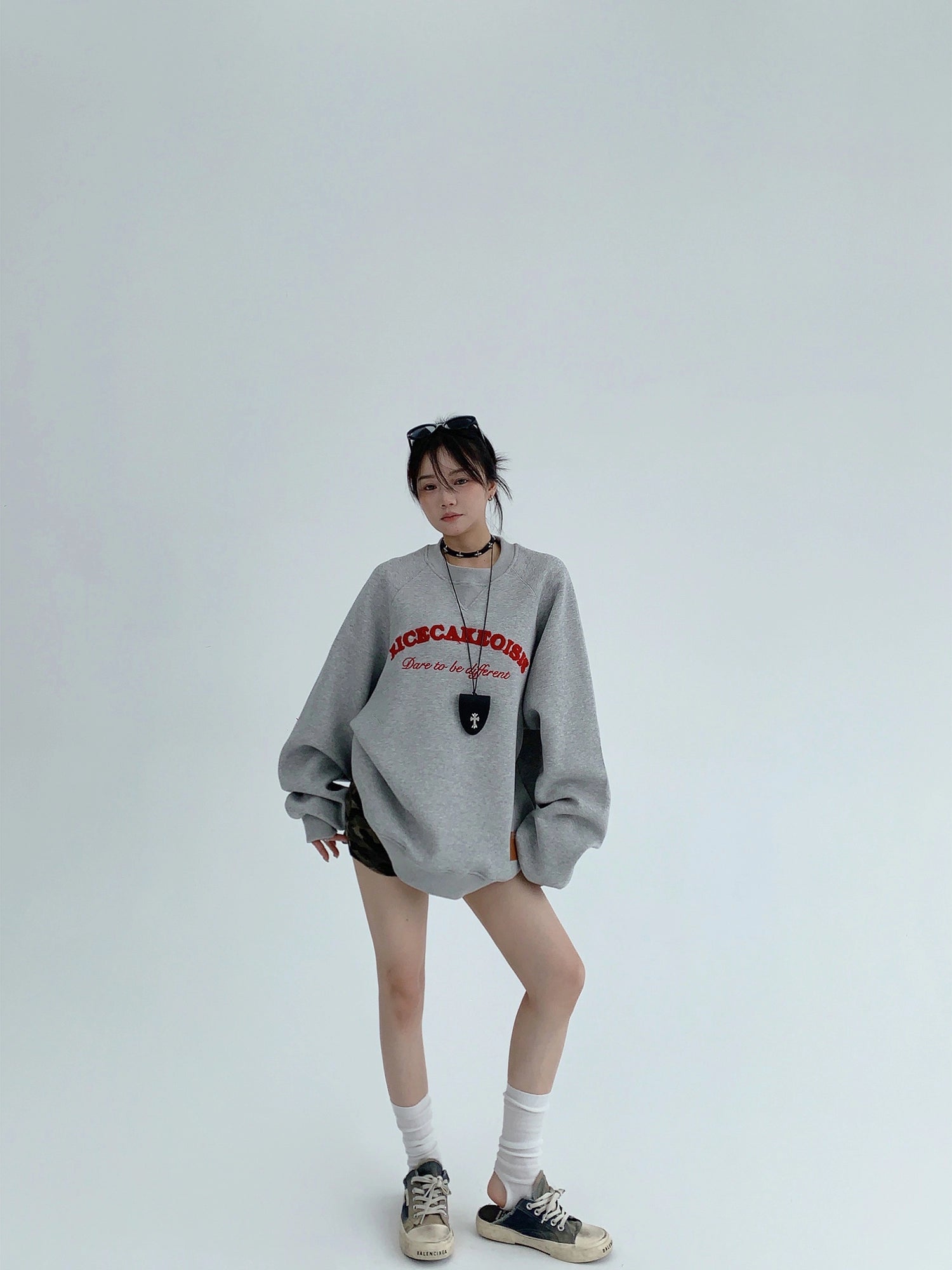 Logo Color Sweat Top Logo Color Sweat Top