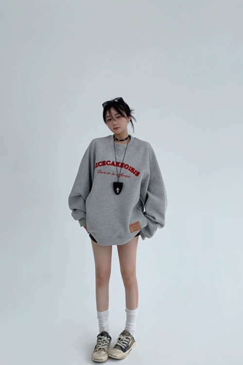 Logo Color Sweat Top