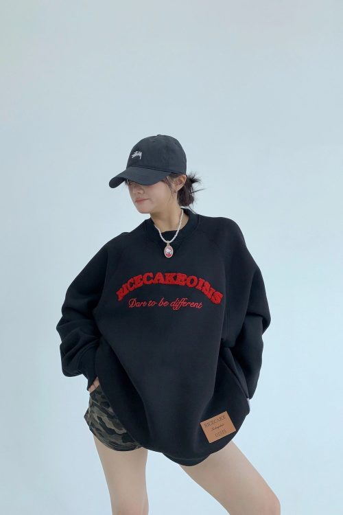 Logo Color Sweat Top