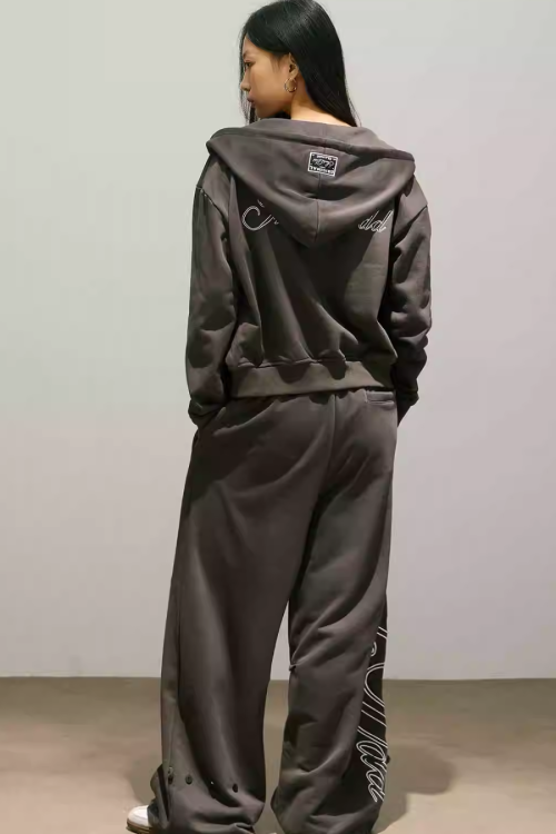 Logo Street Zip Hoodie / Sweatpants