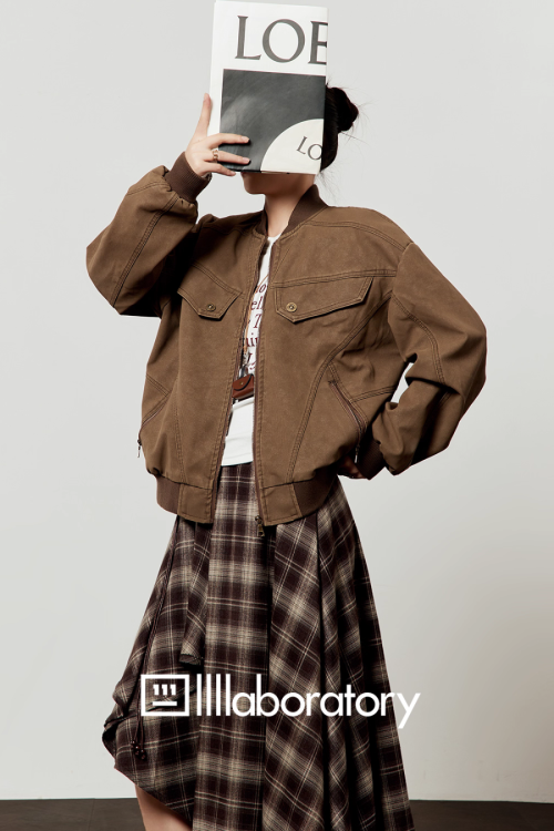 Long-Sleeve Top / Paid Long Skirt / Caramel Blouson