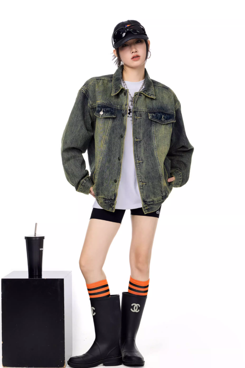 Loose Silhouette Denim Jacket