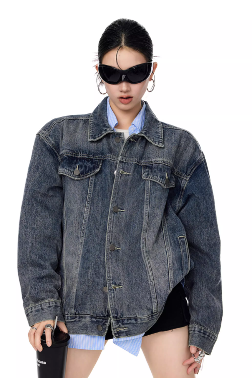 Loose Silhouette Denim Jacket