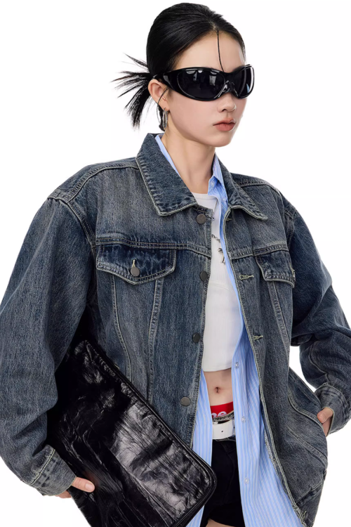 Loose Silhouette Denim Jacket