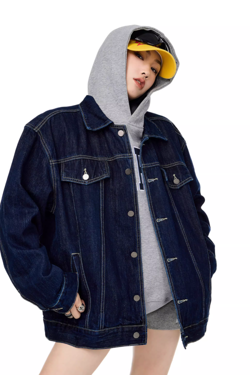 Loose Silhouette Denim Jacket