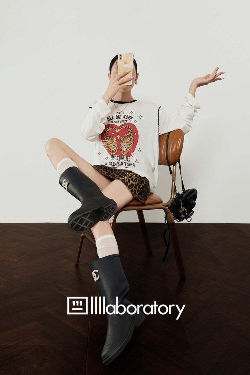 Love Tiger Long-Sleeve Top / Leopard Mini Skirt