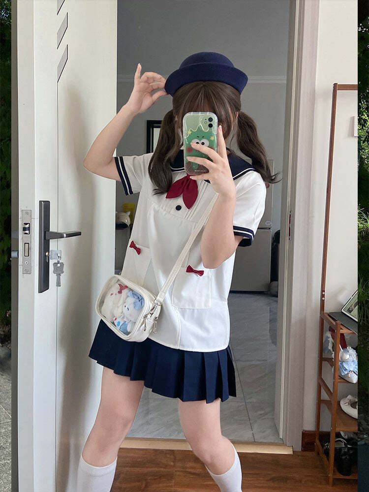 Mini Ita Crossbody Bag with Clear Window for Plushies and Pins Mini Ita Crossbody Bag with Clear Window for Plushies and Pins