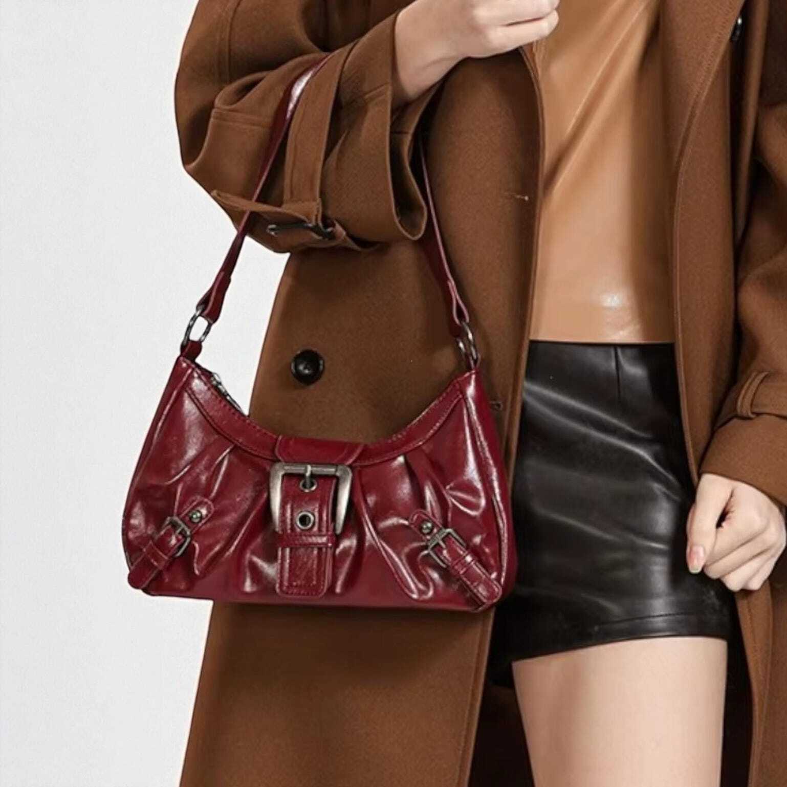 Mini Y2K Vintage Shoulder Bag for Pin Display Mini Y2K Vintage Shoulder Bag for Pin Display