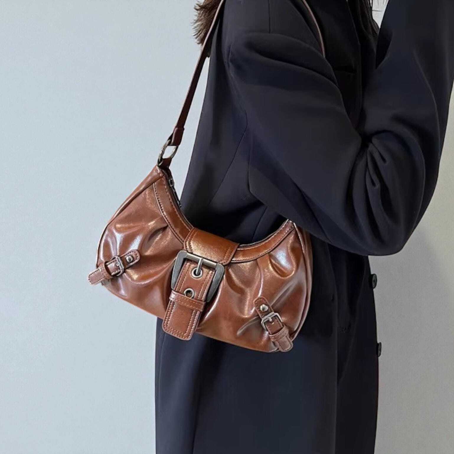 Mini Y2K Vintage Shoulder Bag for Pin Display Mini Y2K Vintage Shoulder Bag for Pin Display