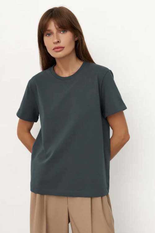 Minimalist Casual Solid Crew Neck T-shirt