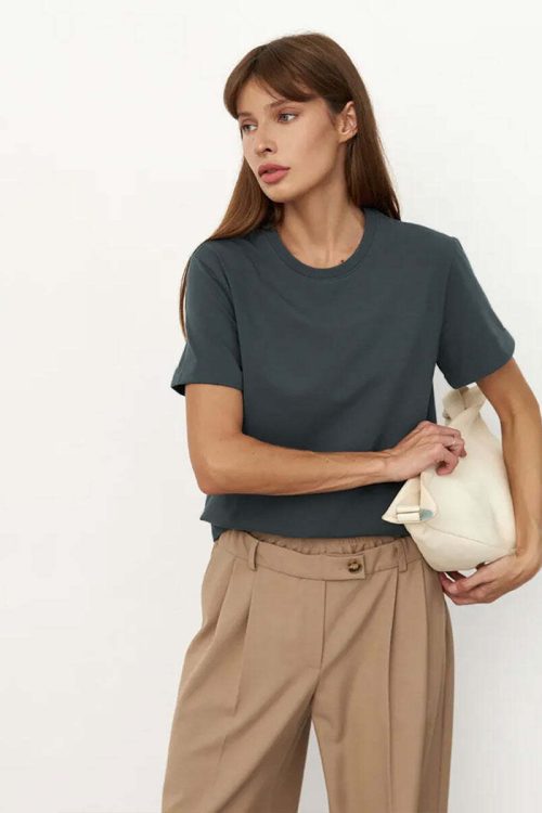 Minimalist Casual Solid Crew Neck T-shirt