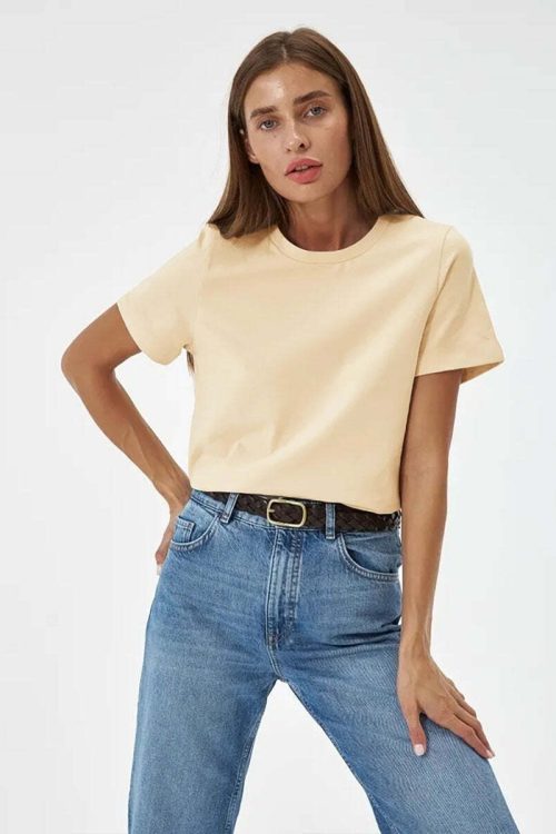 Minimalist Casual Solid Crew Neck T-shirt