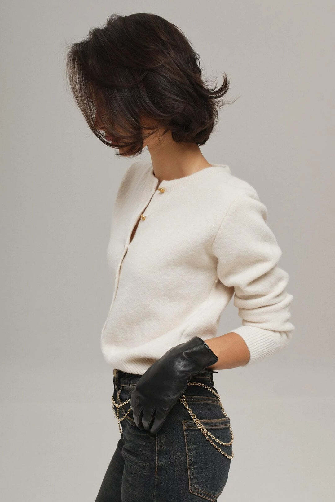 Minimalist Knitted Gold Buckle Crew Neck Cardigan Minimalist Knitted Gold Buckle Crew Neck Cardigan