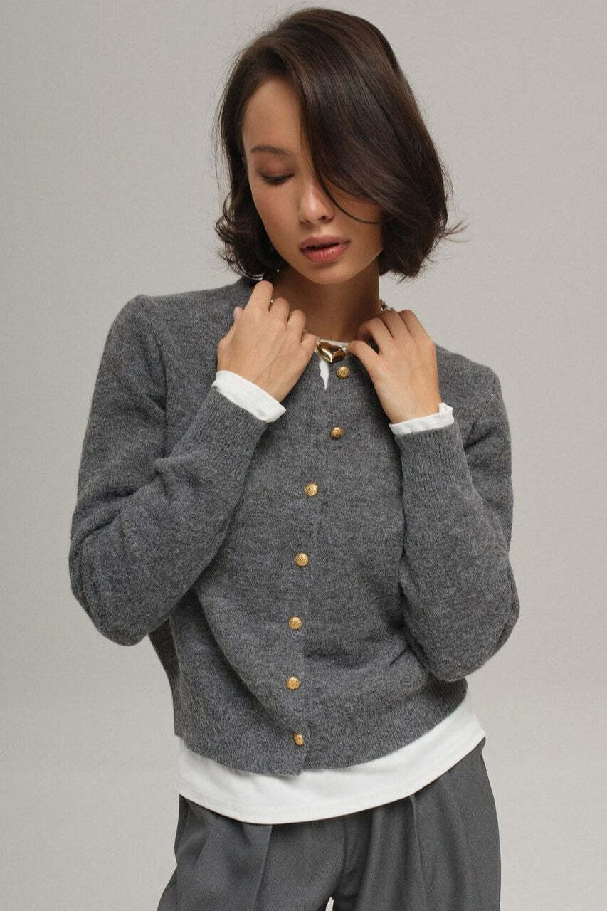 Minimalist Knitted Gold Buckle Crew Neck Cardigan Minimalist Knitted Gold Buckle Crew Neck Cardigan