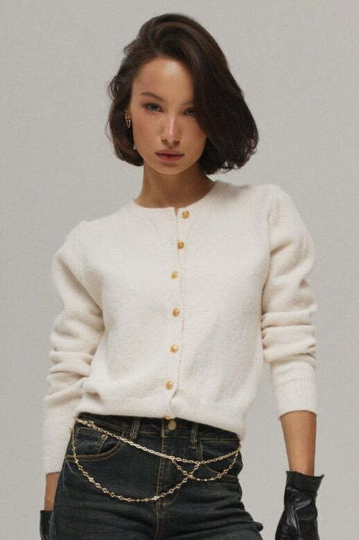Minimalist Knitted Gold Buckle Crew Neck Cardigan Minimalist Knitted Gold Buckle Crew Neck Cardigan