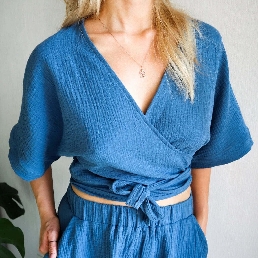 Minimalist Solid Cotton Tie Side Blouse Minimalist Solid Cotton Tie Side Blouse