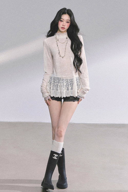 Mock neck Long Sleeve Hollow Top