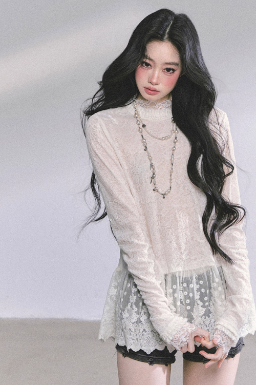 Mock neck Long Sleeve Hollow Top