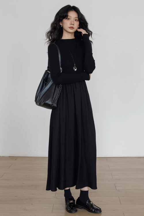 Mock Neck Top Docking Flare Skirt