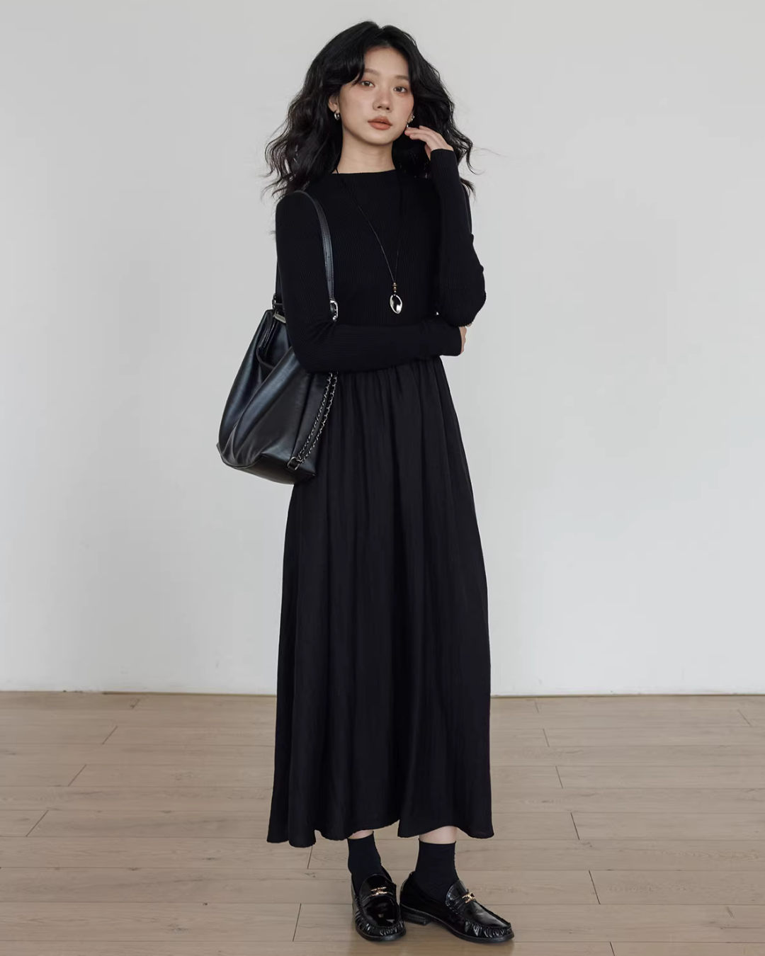 Mock Neck Top Docking Flare Skirt Mock Neck Top Docking Flare Skirt
