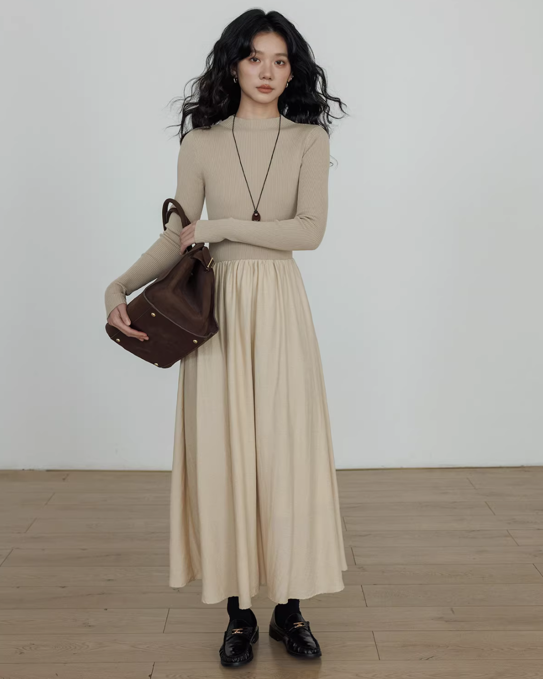 Mock Neck Top Docking Flare Skirt Mock Neck Top Docking Flare Skirt