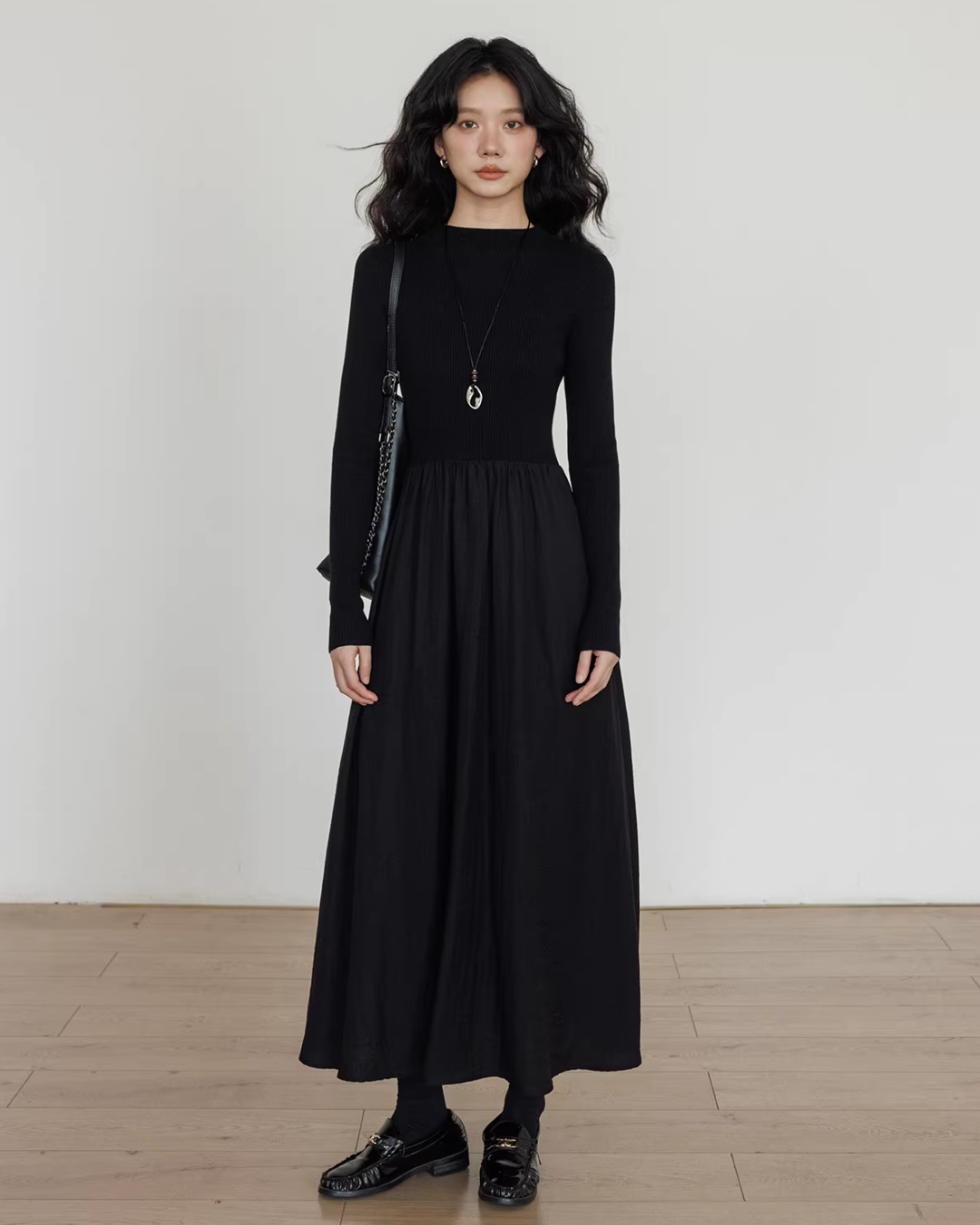 Mock Neck Top Docking Flare Skirt Mock Neck Top Docking Flare Skirt