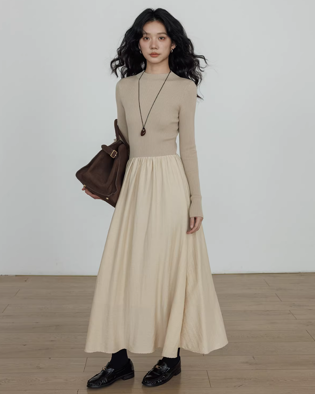 Mock Neck Top Docking Flare Skirt Mock Neck Top Docking Flare Skirt