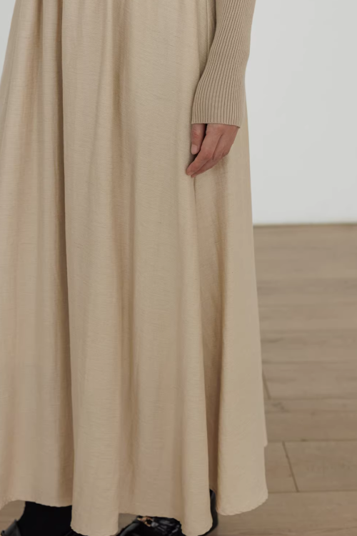 Mock Neck Top Docking Flare Skirt