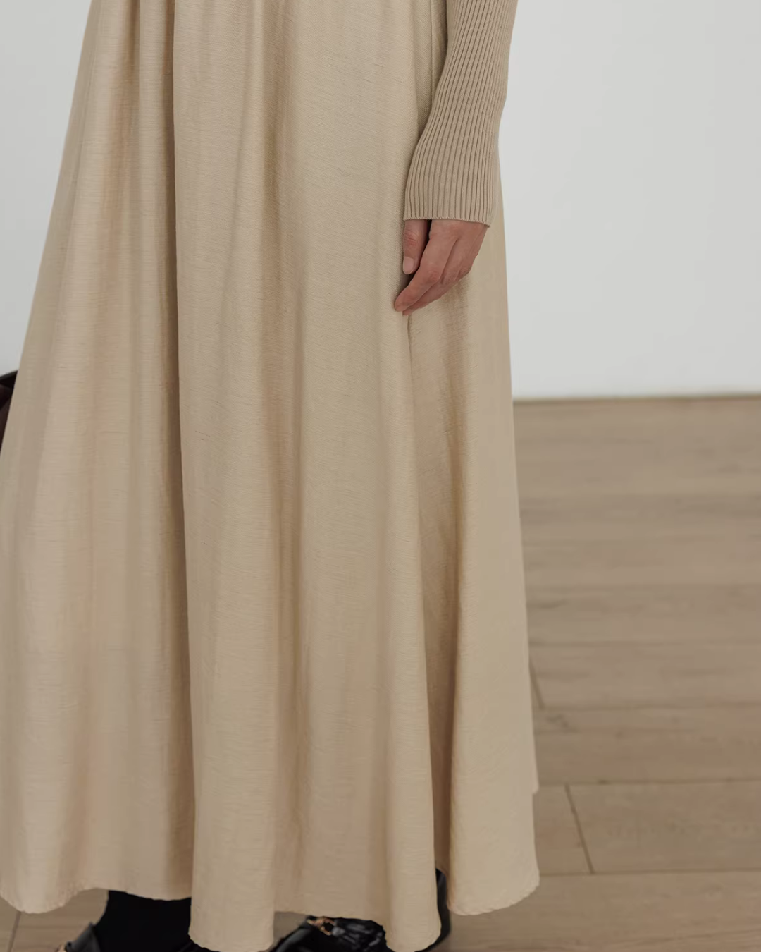 Mock Neck Top Docking Flare Skirt Mock Neck Top Docking Flare Skirt