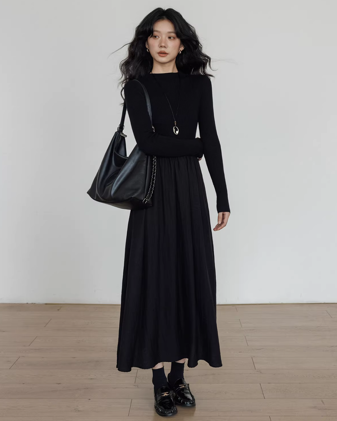 Mock Neck Top Docking Flare Skirt Mock Neck Top Docking Flare Skirt