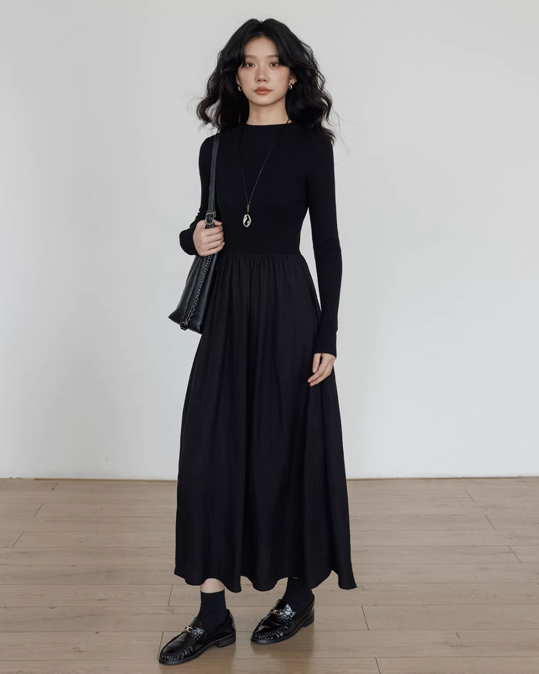 Mock Neck Top Docking Flare Skirt Mock Neck Top Docking Flare Skirt