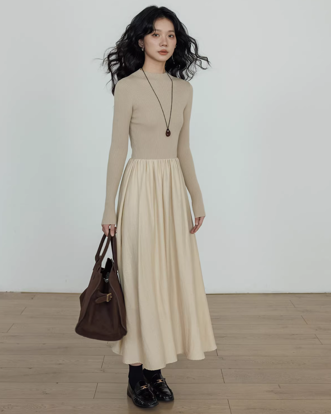 Mock Neck Top Docking Flare Skirt Mock Neck Top Docking Flare Skirt