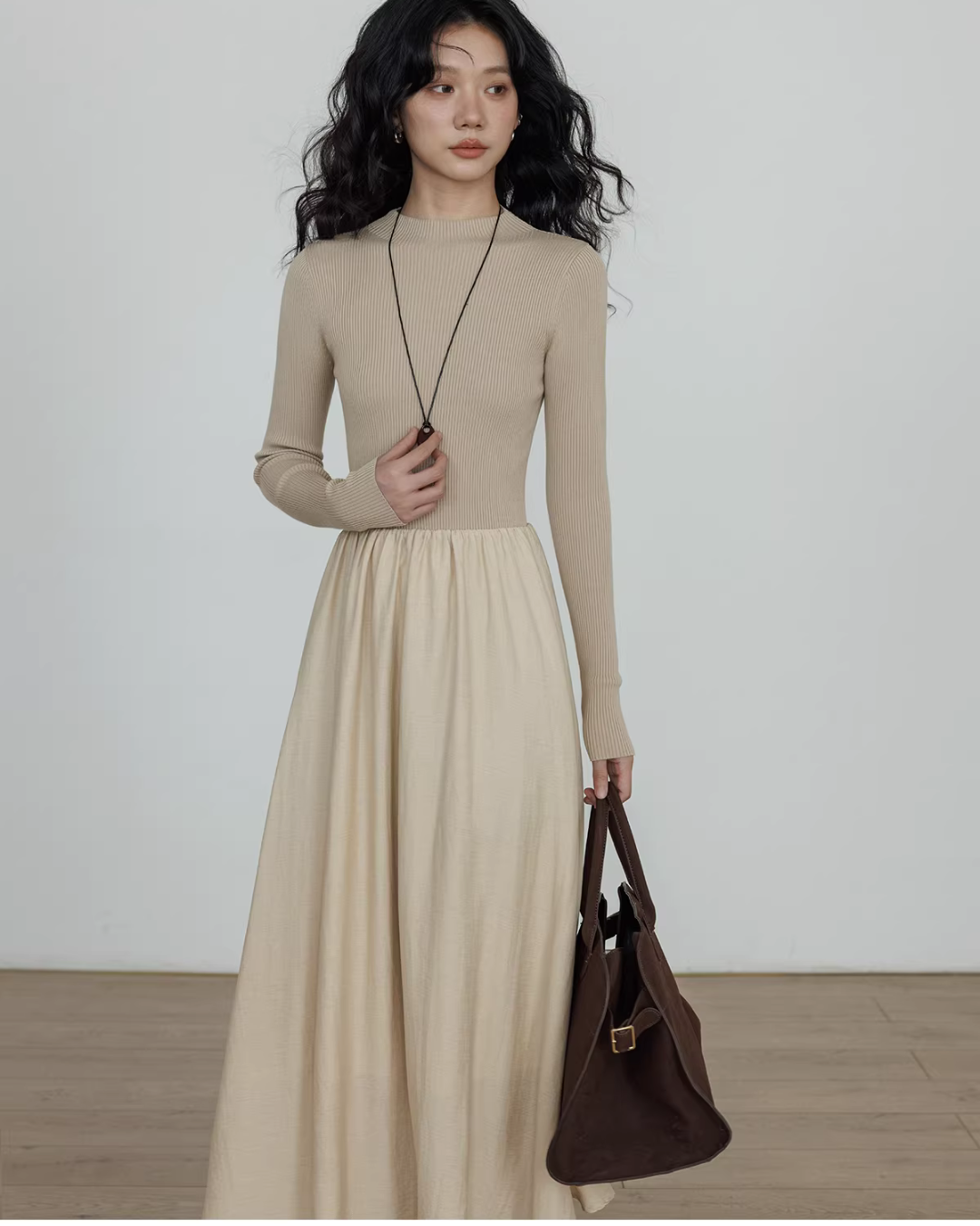 Mock Neck Top Docking Flare Skirt Mock Neck Top Docking Flare Skirt