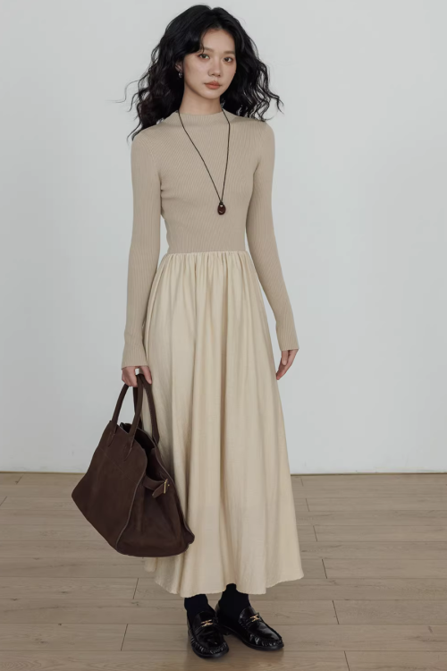 Mock Neck Top Docking Flare Skirt