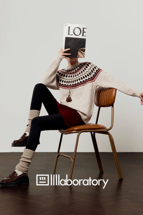 Nordic Crew Neck Knit / Suede Mini Skirt