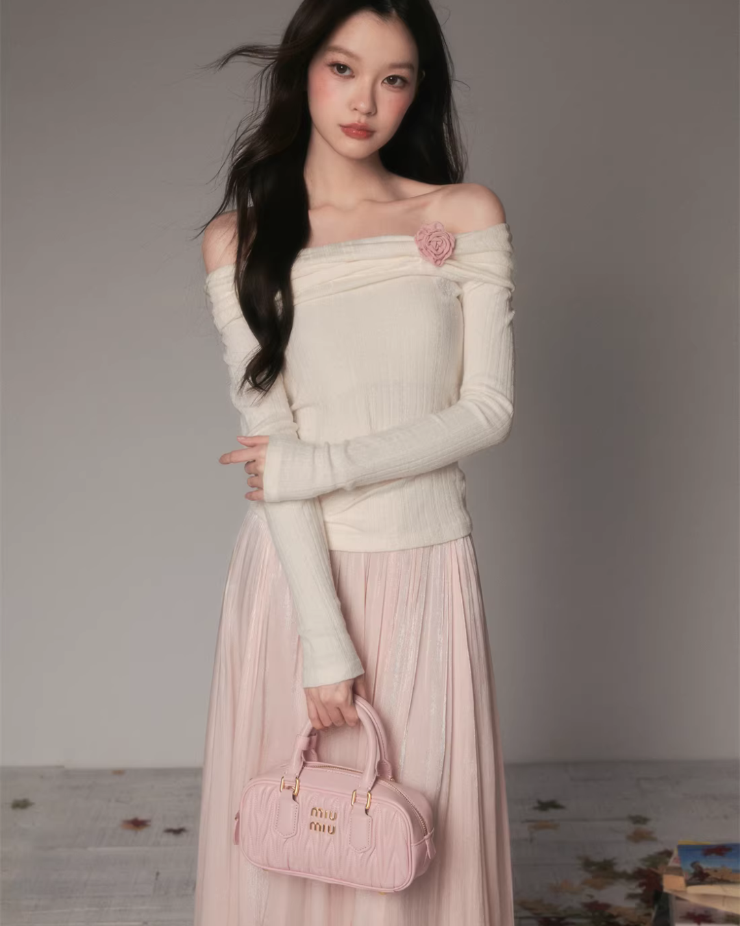 Off-Shoulder Long Sleeve Top Off-Shoulder Long Sleeve Top