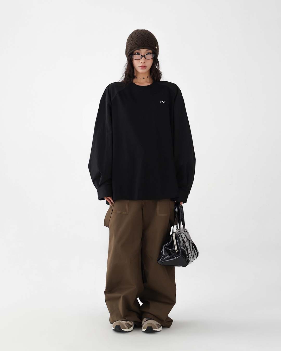 One Point Logo Big Silhouette T-Shirt One Point Logo Big Silhouette T-Shirt