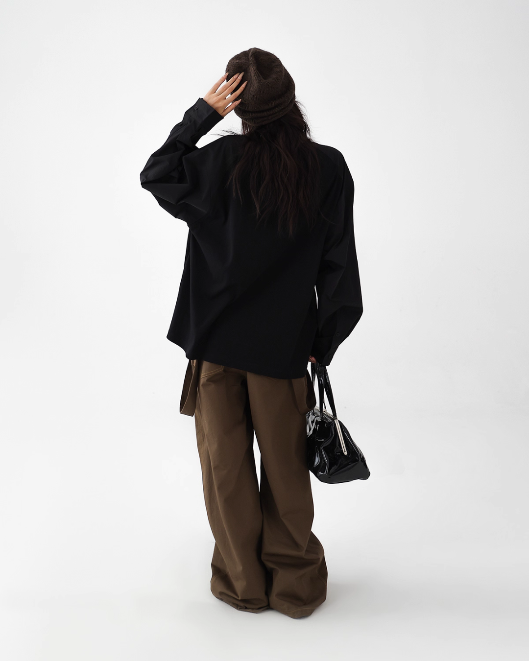 One Point Logo Big Silhouette T-Shirt One Point Logo Big Silhouette T-Shirt