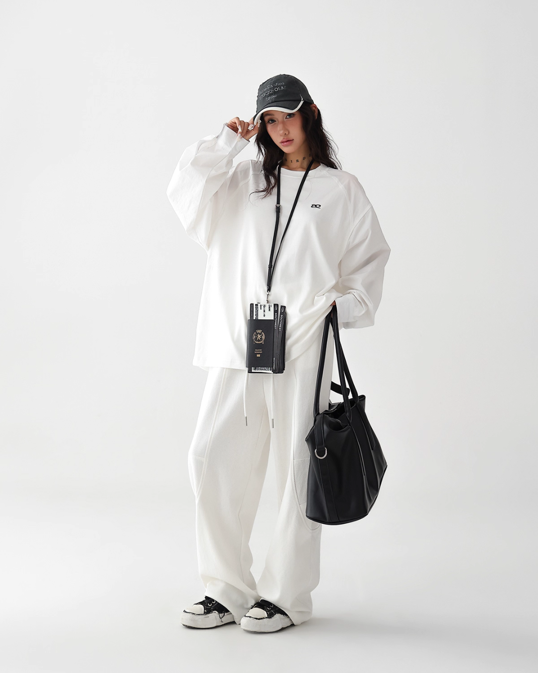 One Point Logo Big Silhouette T-Shirt One Point Logo Big Silhouette T-Shirt