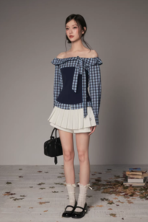 One-Shoulder Long-Sleeve Top