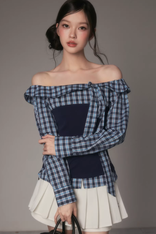 One-Shoulder Long-Sleeve Top