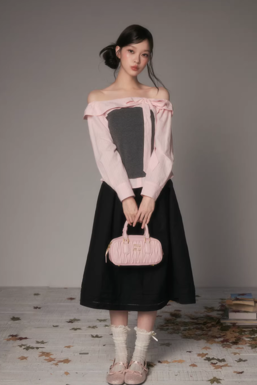 One-Shoulder Long-Sleeve Top